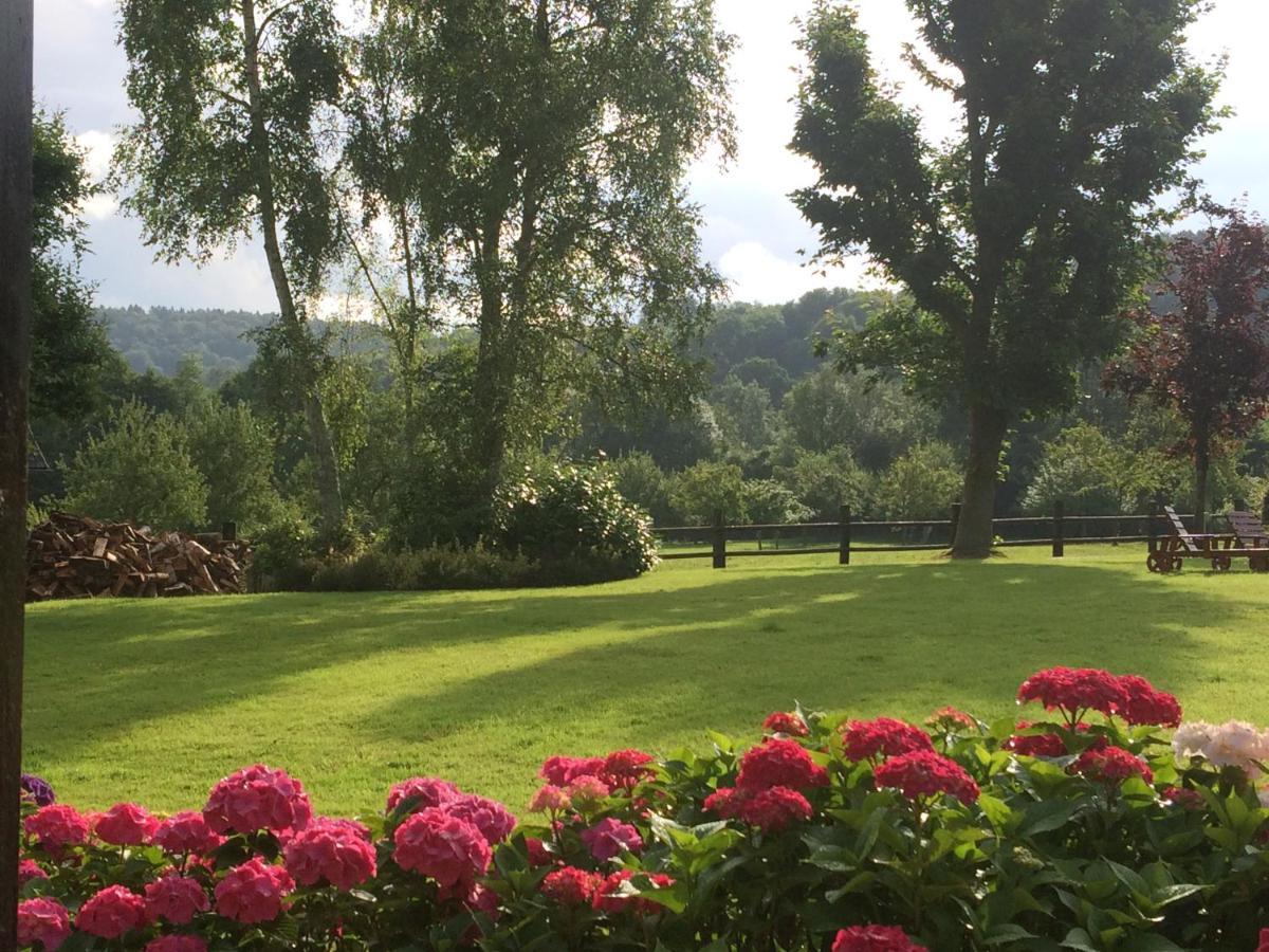 Le Grand Clos De Saint Martin Hotell Genneville Exteriör bild